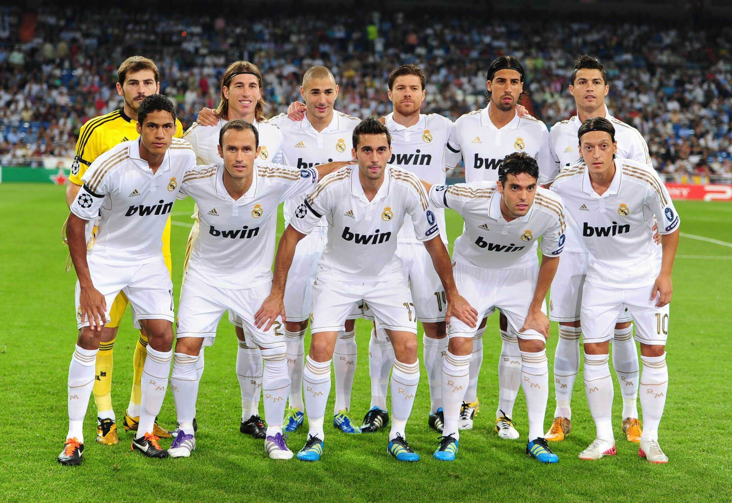 更是足球精 更是足球精